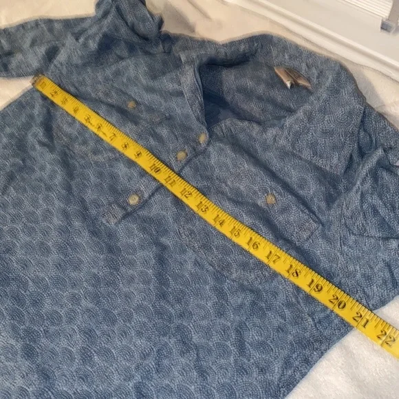 Duluth Trading blouse pullover 1/4 button down long sleeve swirl print Sz medium - Picture 5 of 9